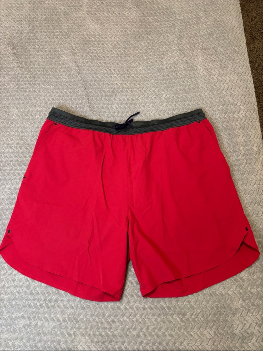 Greyson Coywolf Short
Lightweight Drawstring Athletic Short with Liner